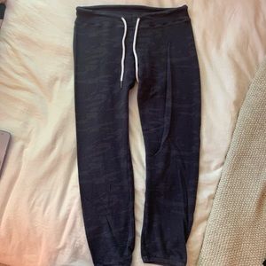 MONROW classic navy camp sweatpants